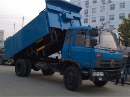 “东风153型10方自卸式垃圾车”