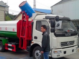 “东风5方挂桶垃圾车”