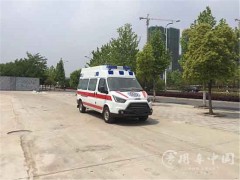 8台江铃特顺5G智慧救护车下生产线 江铃特顺救护车准备发车