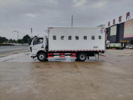国六东风多利卡4.1米医疗废物车