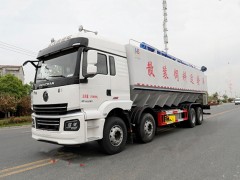 国六陕汽轩德翼3散装饲料车选用大马力发动机 散装饲料车评测