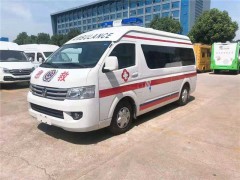 风景G9监护型救护车紧急出厂发往甘肃