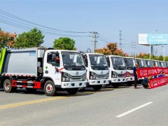 东风福瑞卡6方压缩式垃圾车配置价格表13.5万~16.7万！