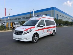 广东深圳人民医院订购奔驰威霆救护车今日发往当地交车