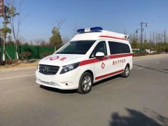 通化市中医院订购的奔驰救护车今天上午吉时发往吉林