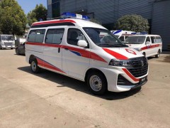 四川成都120急救中心订购的国六金杯救护车发车了，转运型救护车
