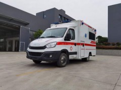 山东滨州三甲医院订购方舱依维柯救护车完工