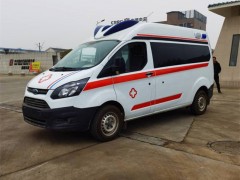 阳新县中医医院采购一台福特全顺救护车今日在指定地点交车