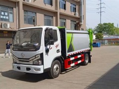 江苏淮安环卫公司今日采购3台蓝牌侧装压缩垃圾车
