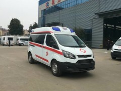 带有负压功能的V362福 特全顺救护车发往辽宁本溪卫生院
