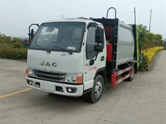 宝应县环境卫生管理处招标一台江淮环卫垃圾车今日下线调试
