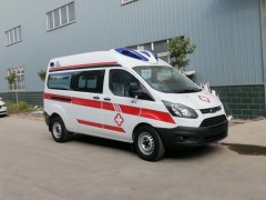 这辆救护车全顺负压型今日发往黑龙江宜春市进行使用