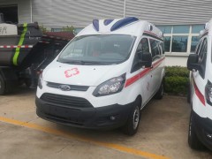 2.0T涡轮增压的v362紧急救护车今日发往黑龙江伊春中心医院