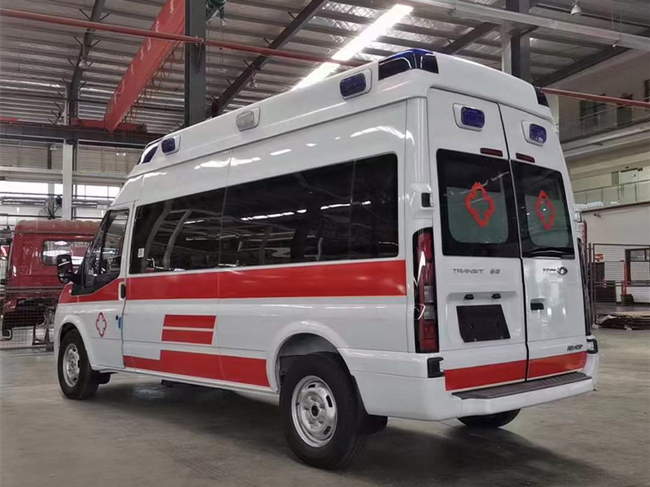 福特v348医疗救护车
