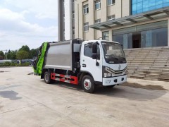 辽宁东城环卫公司公开招标挂桶环卫垃圾车今日交车，带双挂桶
