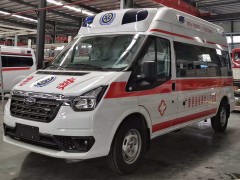 原厂高顶的福特v348 120救护车送往广南卫生院交车 柴油发动机