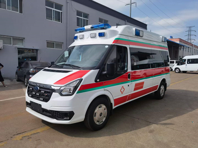福特V348新世代监护救护车