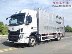 新款国六东风柳汽乘龙铝合金畜禽运输车公告已下达，货箱7.6米