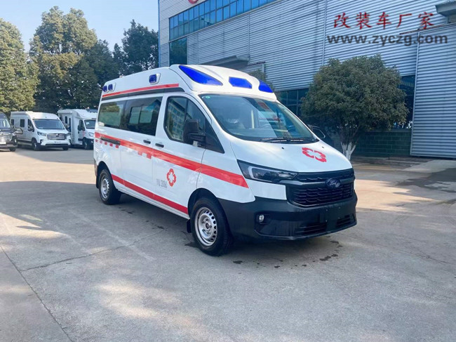 福 特新全顺V362医疗救护车