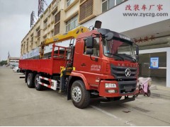 贵州六盘水10吨随车吊席老板成功订购，货箱6.6米长