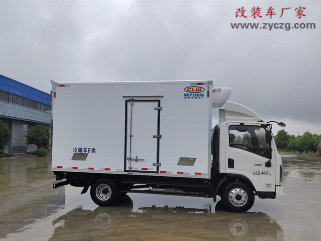 江淮威铃K5 4.2米冷藏车