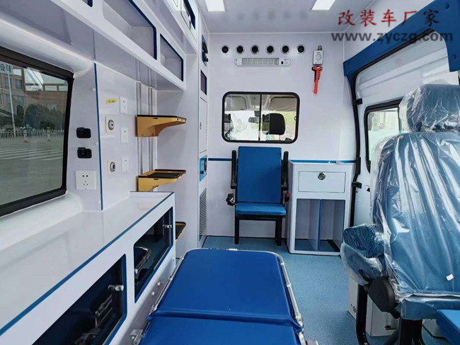 福 特v348长高客运版监护救护车