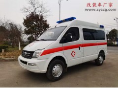 福建莆田V80短轴转运型大通救护车发车