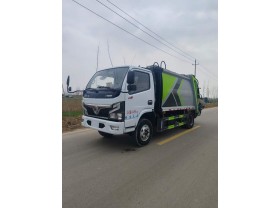 东风福瑞卡F7压缩垃圾车