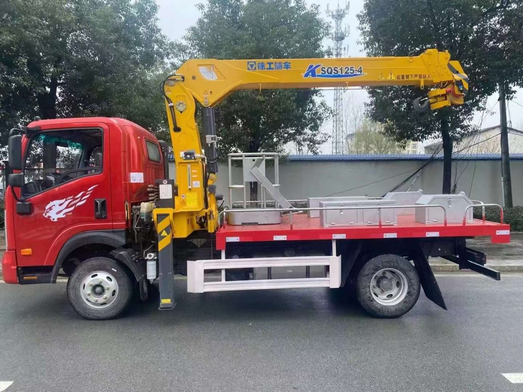 王牌3.2吨随车吊