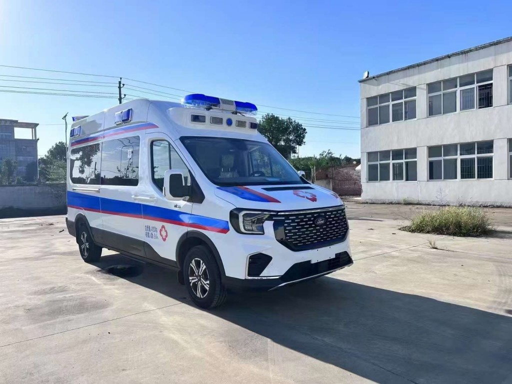 福特V348新世代监护救护车