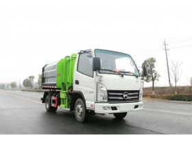 凯马4方挂桶垃圾车