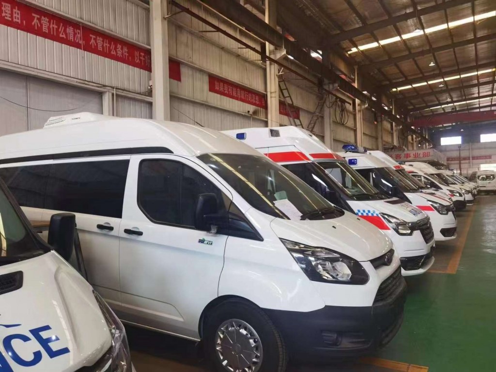 江铃V362医院救护车