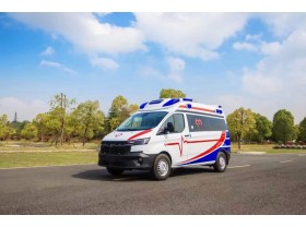 江铃全顺V362福特救护车