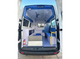 福特全顺V362负压救护车