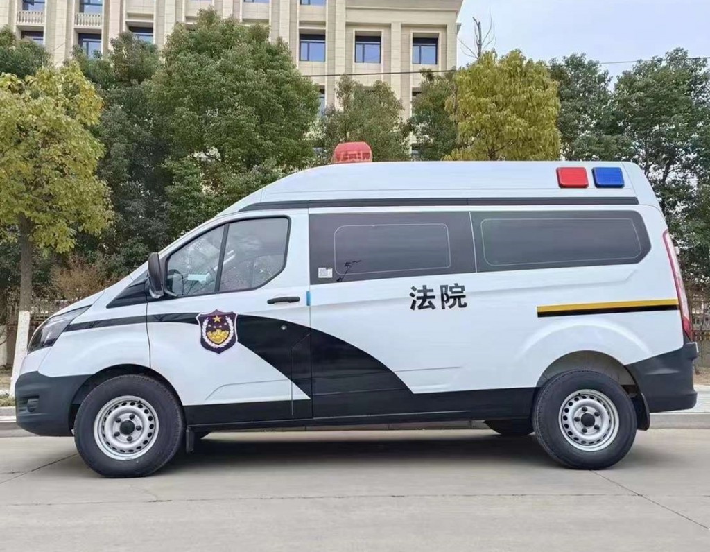 江铃特顺司法囚车