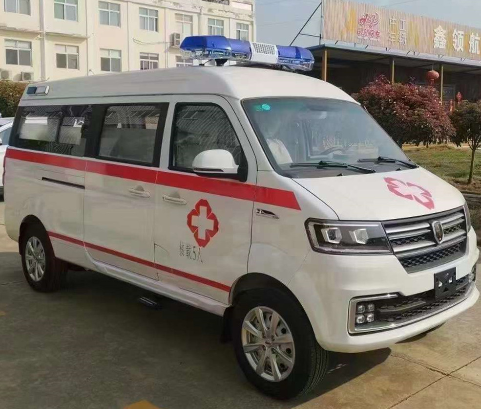 金杯120救护车