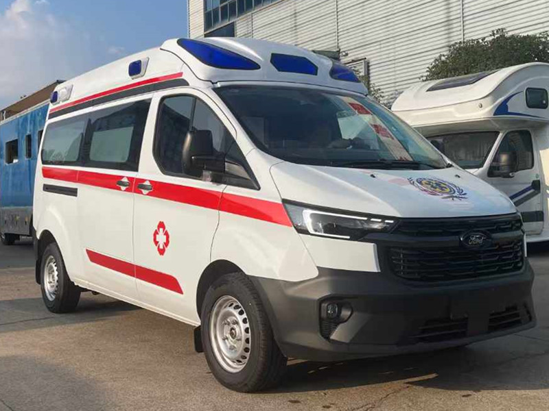 监护型福特救护车