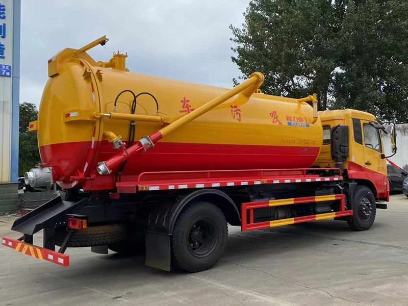 15方东风天锦清洗吸污车