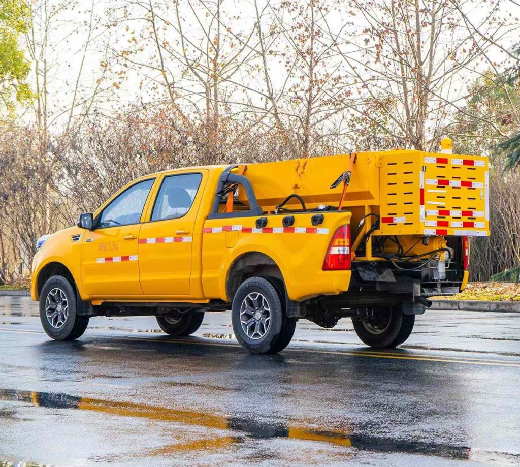 福田扫雪车