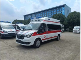 120福特救护车