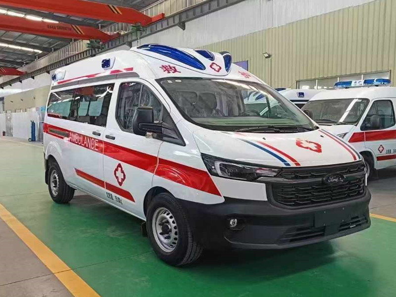 福特负压全顺救护车