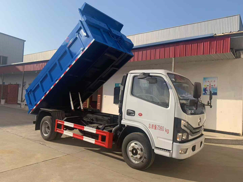 小型环卫垃圾车