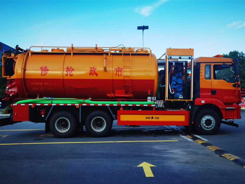 污淤泥清理车