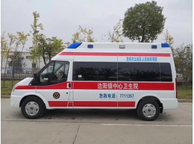 江铃特顺移动便民体检车