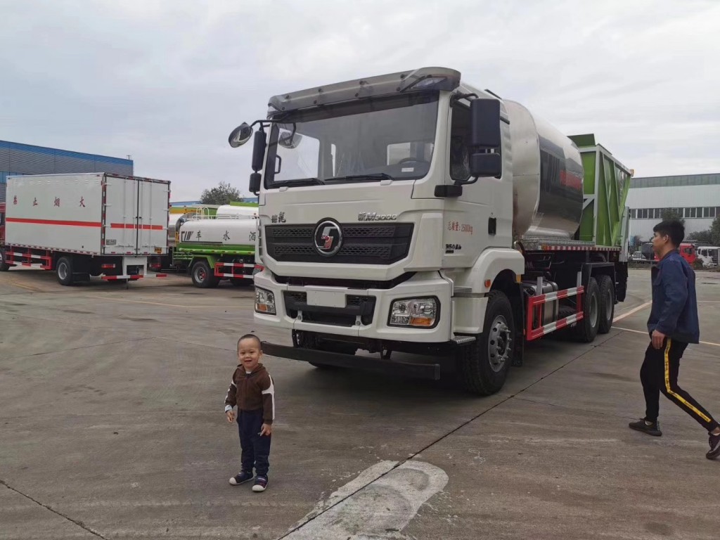 水泥稀浆洒布车