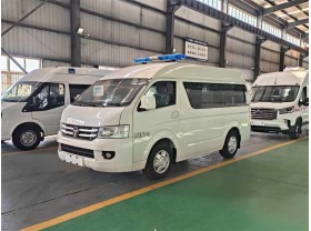 福田多功能医疗卫生车