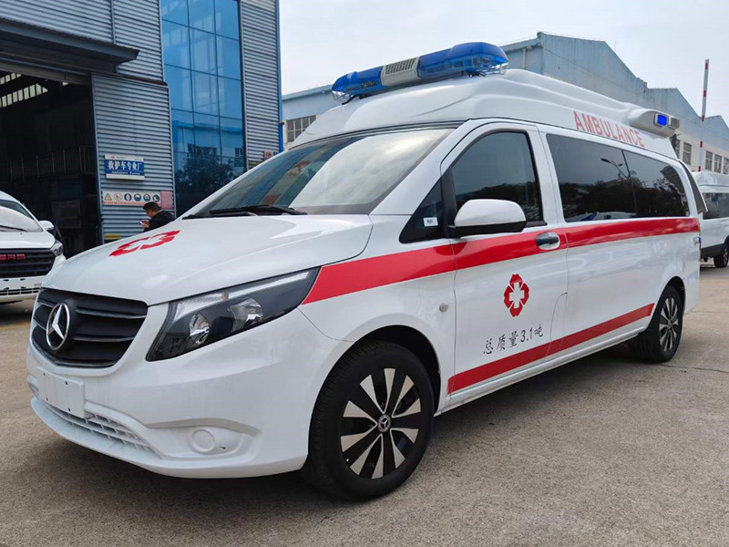 奔驰伤残转运车