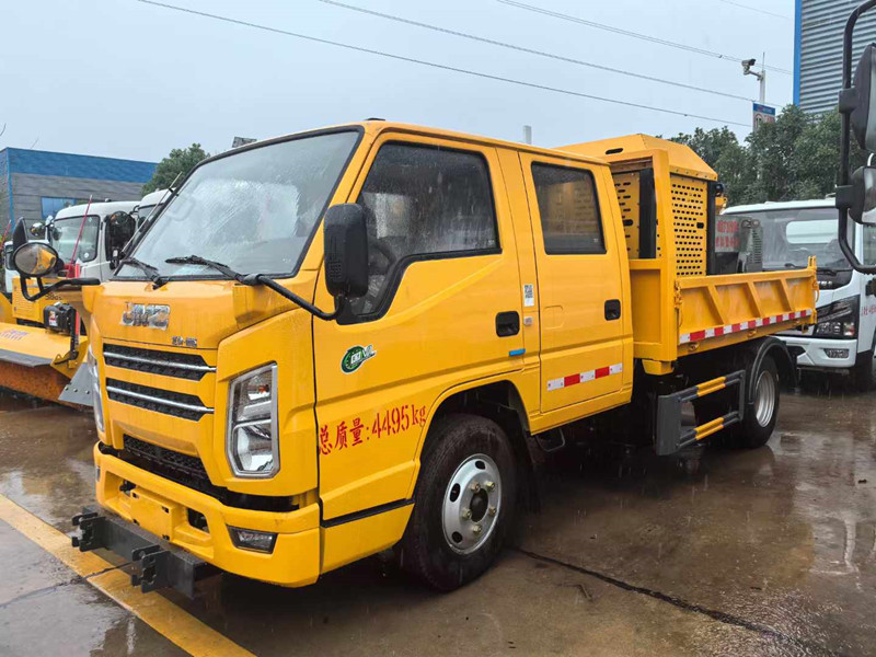 江淮抑尘除雪车