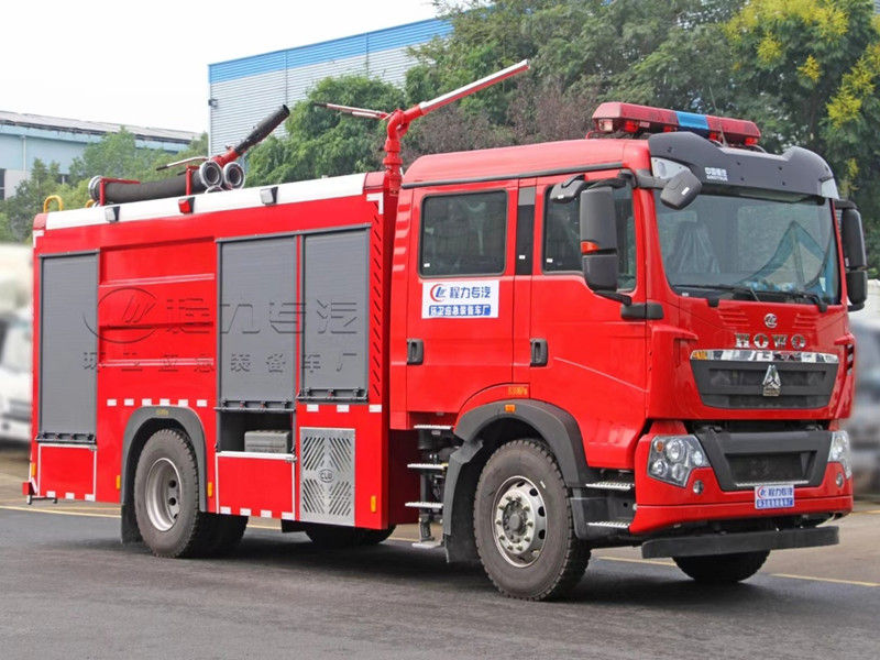 干粉消防救火车