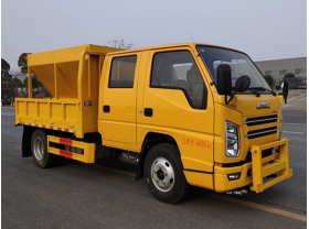 江铃机场除雪车